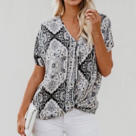 Vici Tops - Vici Flourish Twist Top Paisley Print